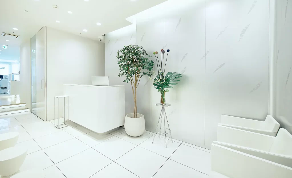 【銀座駅徒歩1分】銀座矯正歯科